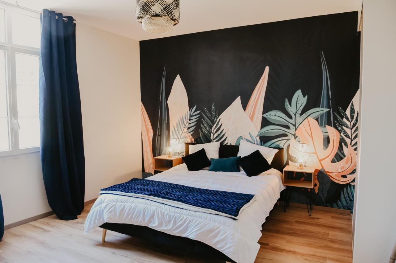 Maison De Campagne, Bord De Lac, Piscine, Billard 11 Per Plieux Екстериор снимка