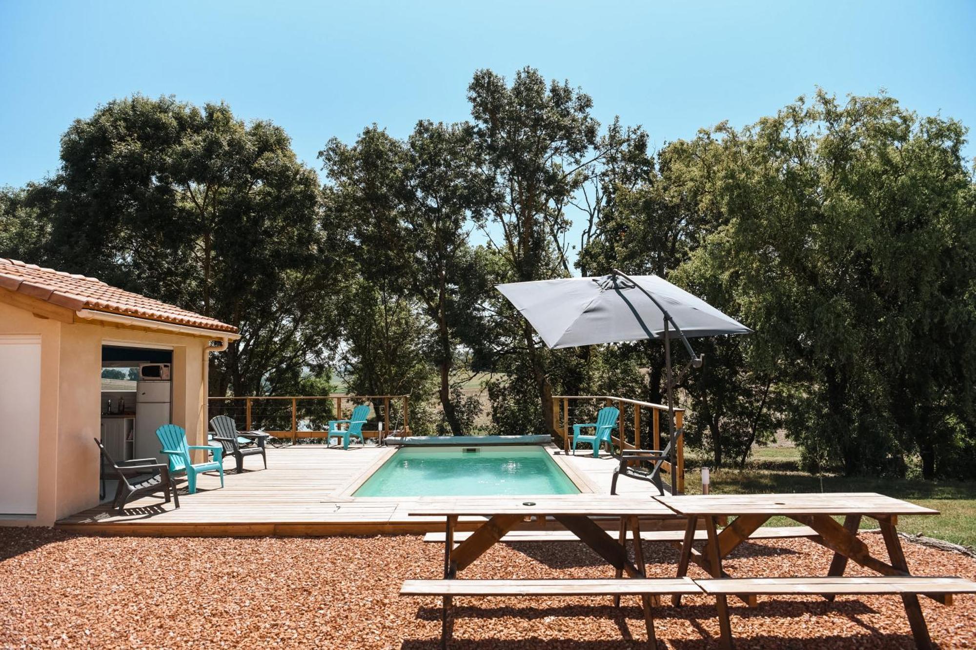 Maison De Campagne, Bord De Lac, Piscine, Billard 11 Per Plieux Стая снимка